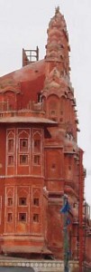 インド・ジャイプールの風の宮殿