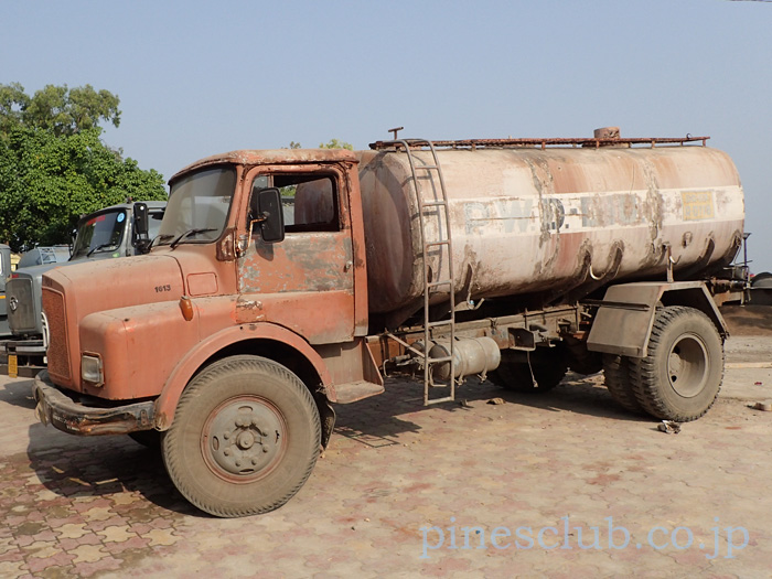 インドの給水タンク車