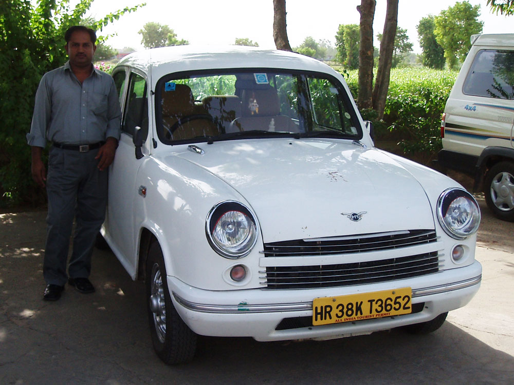 インドの名車アンバサダーの新型