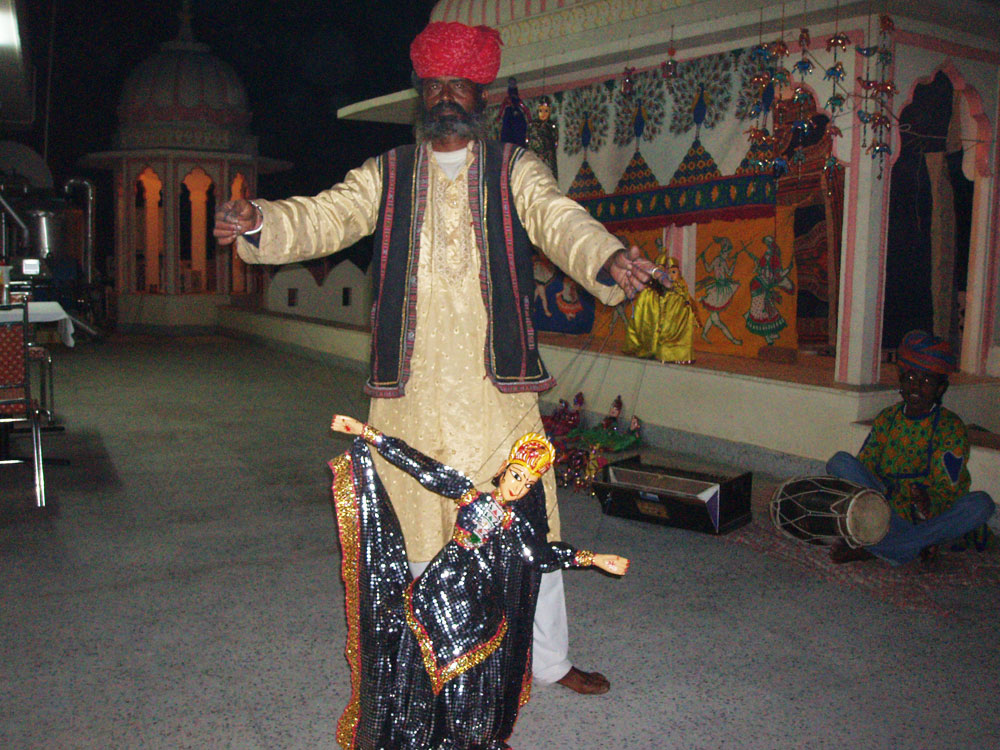 インド、ラジャスタンの操り人形ショー
