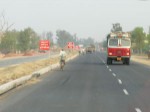 インド、アグラからジャイプールへの道