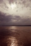 インド、ガンジス河の夜明け