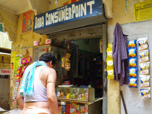 インド、ヴァラナシの店