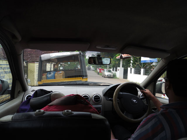 南インド、ケララ州のタクシー