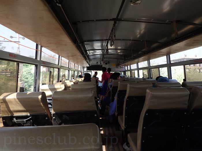 インド、グジャラート州営の路線バス